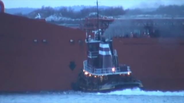 Mattea PENNEY UGLAND entering Portland Harbor смотреть онлайн