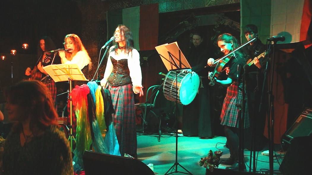 Bee Celtic - Red River & Drunken Sailor смотреть онлайн