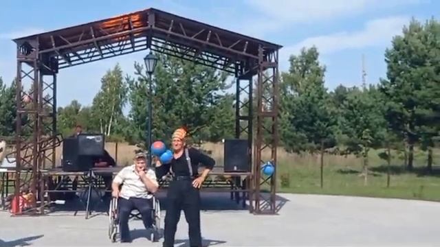 «Цирк уехал, клоуны остались» смотреть онлайн