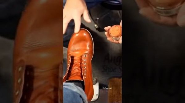 Чистильщик обуви