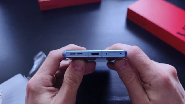 ONEPLUS 12R распаковка | отличный смарт среднего сегмента
