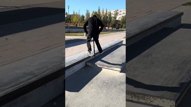 Подборка скольжений от Димы Малеева! #kickmeat #самокат смотреть онлайн