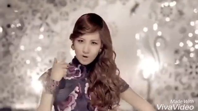 Chinese girls dance in Gal ban gyi song of yoyo смотреть онлайн