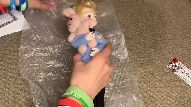 Unboxing a surprise from BJD Beautiful Jagged Dolls!! смотреть онлайн