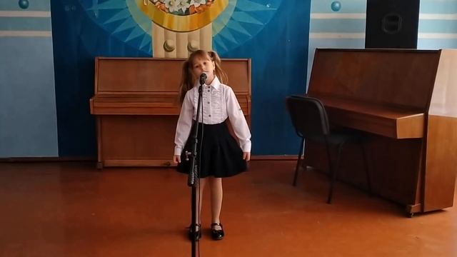Мірошніченко Анастасія, 7 років. ,, Ділі - ділі - дон" ( слова О. Вовк , музика З. Мартин). смотреть онлайн