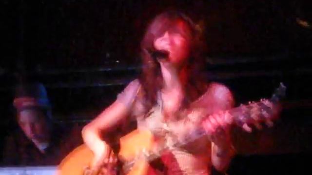 Kate Voegele - 99 Times (Live in Edmonton, AB, June 14, 2009) смотреть онлайн