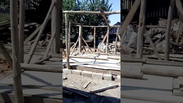 Сарай из хлама своими руками часть 1