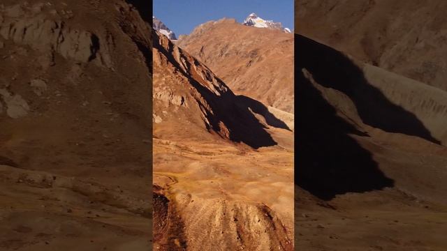 Zanskar Valley #ladakh #adventure #kargil #kashmir #india #gopro #leh #dji #himalayas #sony смотреть онлайн
