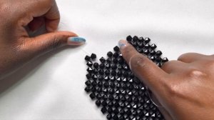 Сумка-сердце из бусин