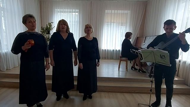 "Зелен клен" Музика І.Поклада, слова Ю.Рибчинського смотреть онлайн