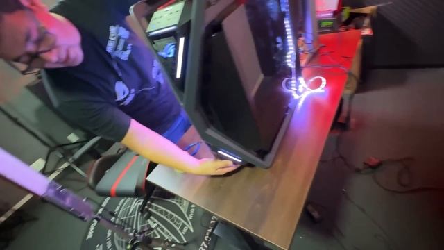 O PC PEGOU FOGO NO MEIO DA GRAVAÇÃO? VEM ENTENDER ESSA DOIDEIRA! смотреть онлайн