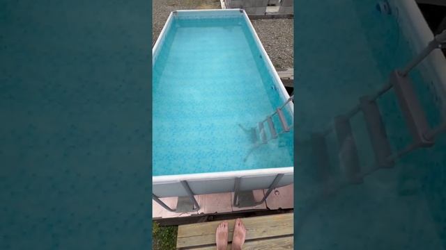 Каркасный бассейн! Очистка воды в бассейне! Состояние воды в бассейне спустя месяц! смотреть онлайн