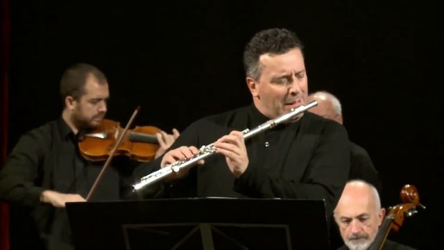 Dejan Gavric : C.Ph.E Bach - Flute Concerto in D minor, Wq 22, (2nd Movement) смотреть онлайн