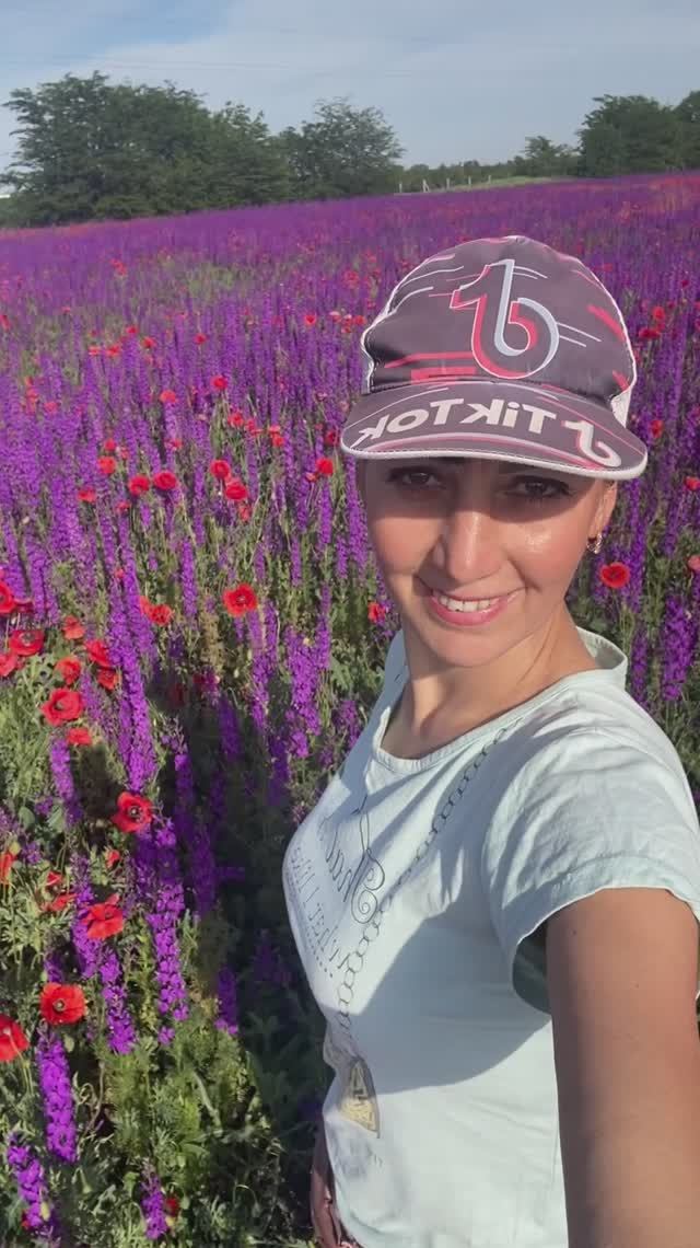 Дарите женщинам цветы 💐 #цветы #крым #даритеженщинамцветы смотреть онлайн