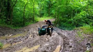 Мотоцикл Урал по грязи  (Каньён Псахо)