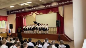 Музыка В. Иванникова, слова О. Фадеевой «Самая хорошая (о маме)»