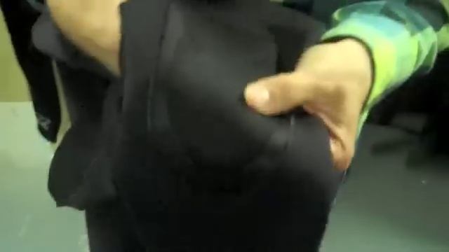 Billabong Intruder and Launch Summer Wetsuit Review 2011 смотреть онлайн