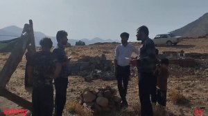 Nasibullah going to the neighbors: to search for his lost daughter #galeh_57 #ghazl_2000