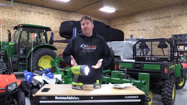 RYOBI ONE+ 35 Watt Xenon High Beam Spotlight смотреть онлайн