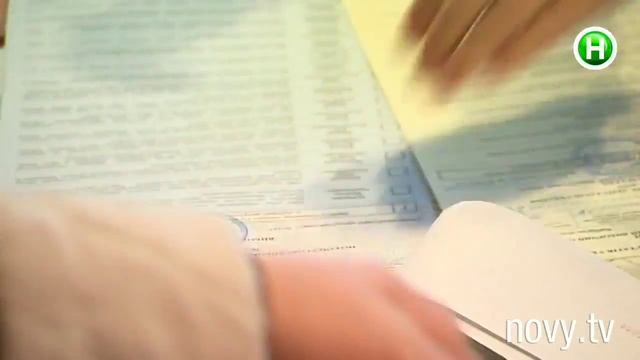 Технологии подкупа на местных выборах (ФРАГМЕНТ программы "Абзац" от 21.10.2015 г.) смотреть онлайн
