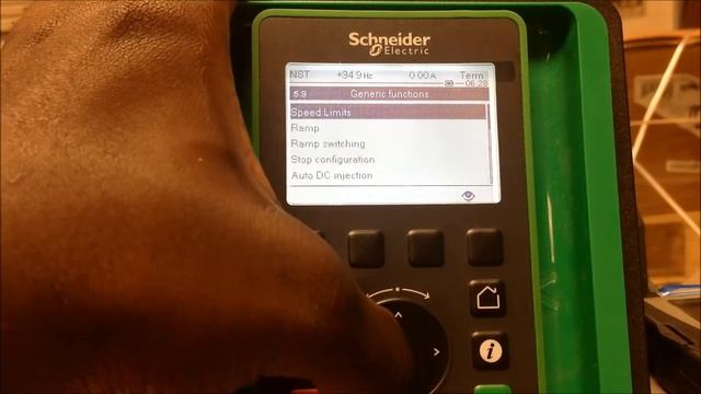 Configuring Run Permissive on Altivar 630930 Process Drives Schneider Electric(8) смотреть онлайн