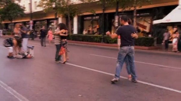 Tango στην Πανεπιστημίου ΙΙ