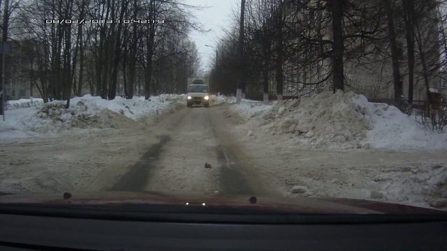 По односторонней, на встречу и моргает. Клоун. смотреть онлайн