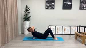 НАПРЯЖЕНА ШЕЯ?!  МФР УПРАЖНЕНИЯ С РОЛЛОМ🙌 #пилатес #мфр #ролл #пилатесдома