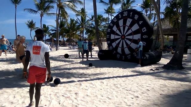 Be live collection Punta Cana - анимация на пляже смотреть онлайн