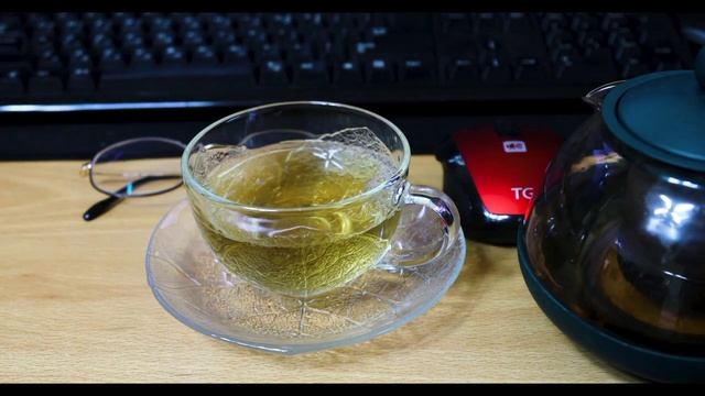 Best And Worst Food Before Bedtime. Healthy Food And Unhealthy Food.