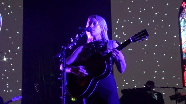 Phoebe Bridgers | Funeral | O2 Apollo Manchester 24/07/22 смотреть онлайн