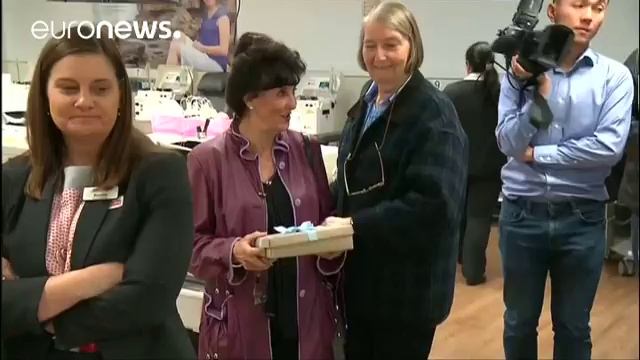 Blood donor who saved millions of babies' lives gives last donation смотреть онлайн