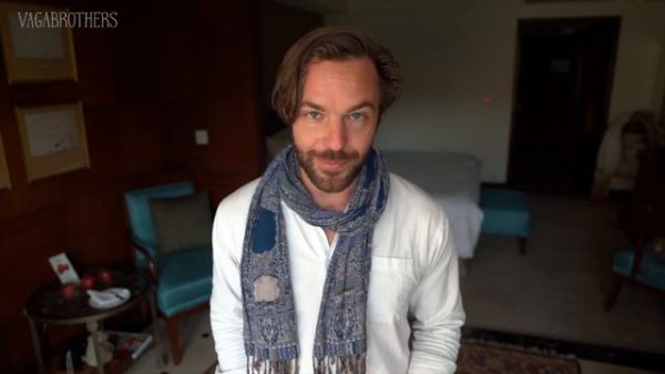 Holi Festival India | New Delhi & Taj Mahal Travel Guide