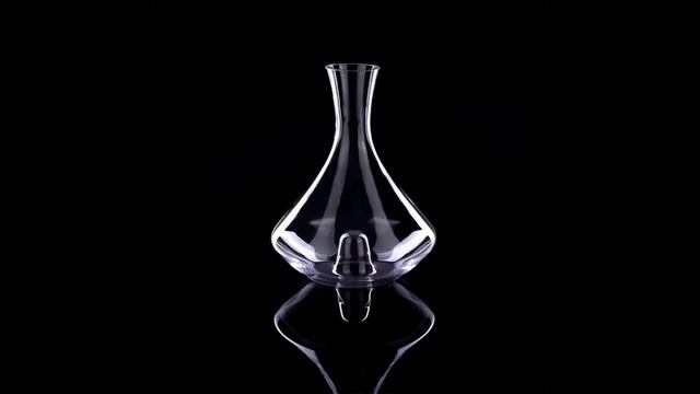 LEAD-FREE CRYSTAL GLASS DECANTER смотреть онлайн
