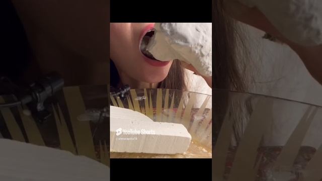 ASMR crunch of wet chalk_ мокрый мел Водный#asmr #chalk #asmrsounds #chalkcrunch #crunchsounds смотреть онлайн