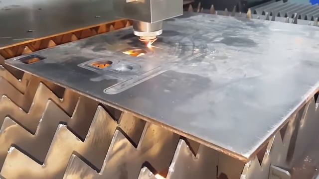 Лазерная резка листовой стали 8 мм смотреть онлайн