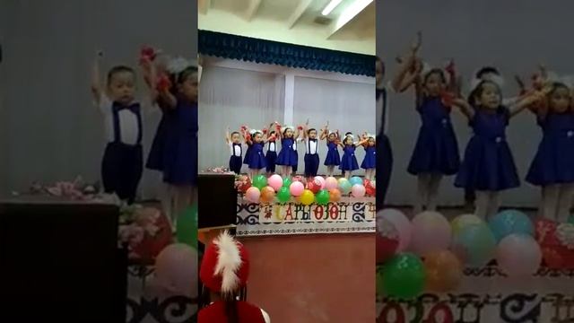 Байчечекей - хор "Радуга" смотреть онлайн