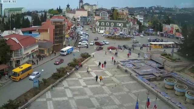 Вебкамера "Площадь Советская". Запись 15.04.2016 12:00:02 смотреть онлайн