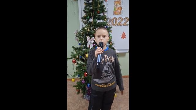 Песня "Пляшут белки". Исполняет Вячеслав Л. 2021 год. смотреть онлайн