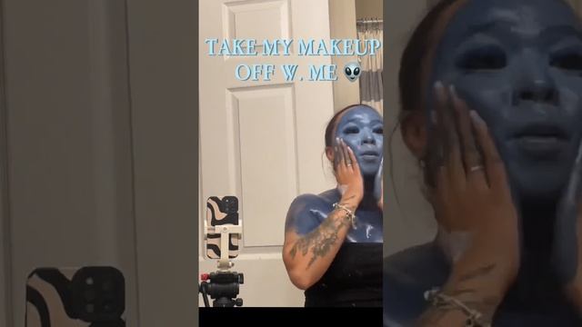 TAKE MY MAKEUP OFF WITH ME! смотреть онлайн