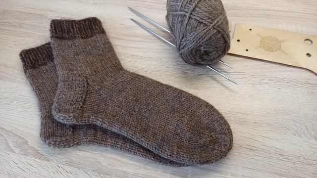 "Носки лесника", готовая работа. Knitted socks. смотреть онлайн