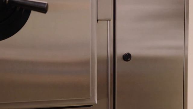 CSS Single Door Hinged Autoclave - Product Video смотреть онлайн