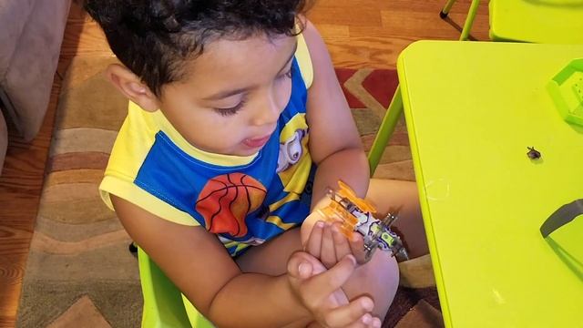 GLADIATOR BATTLING ROBOTS! 🏃♂️🛸👾🤖👽