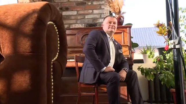 Бэкстейдж со съемок фотосессии смотреть онлайн