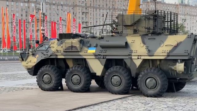 Выставка трофейной техники в Москве 1945/2024 г. смотреть онлайн