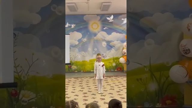 #День_Победы #Дети_читают_стихи смотреть онлайн