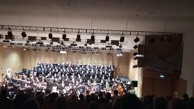 Gloria (III Domine Deus), Francis Poulenc, хор ПГК и мужской хор КГФ смотреть онлайн