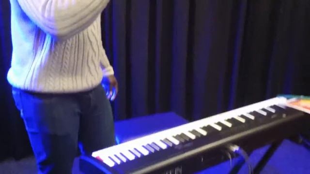 Plastic PH-90-BU horn played by Alfred смотреть онлайн