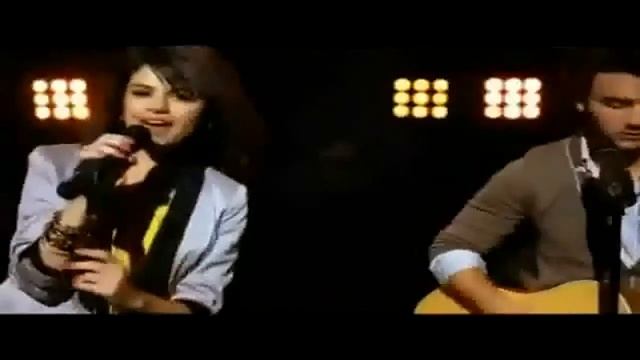 Send it on with JoBros, Demi Lovato, Selena Gomez and Miley Cyrus. смотреть онлайн