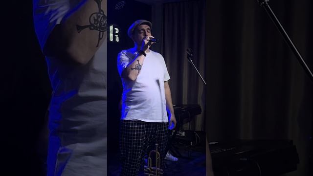 Вова Чё Морале - "Без тебя темно" смотреть онлайн